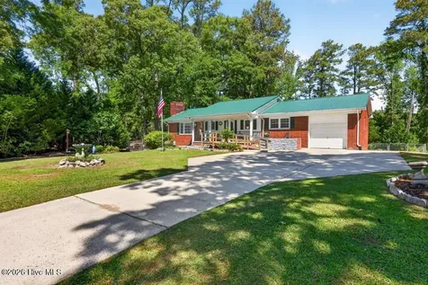 3 Hiawatha Lane Havelock NC 28532