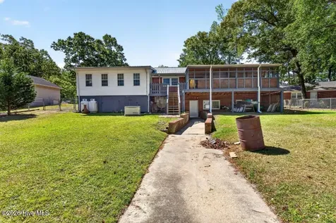 3 Hiawatha Lane Havelock NC 28532