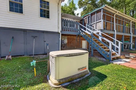 3 Hiawatha Lane Havelock NC 28532