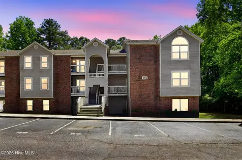 663 Bartons Landing Place Fayetteville NC 28314