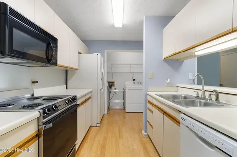 663 Bartons Landing Place Fayetteville NC 28314