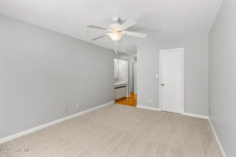 663 Bartons Landing Place Fayetteville NC 28314