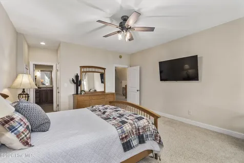 229 Grassy Point Drive Hertford NC 27944