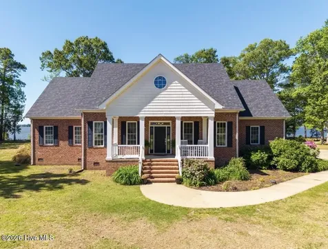 229 Grassy Point Drive Hertford NC 27944