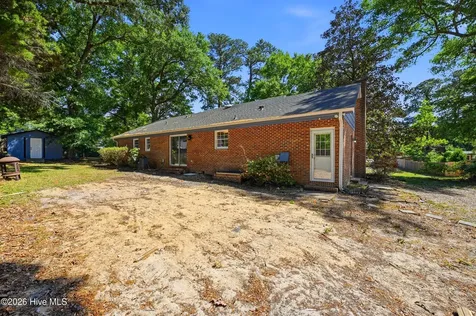 6803 Myrtle Grove Road Wilmington NC 28409