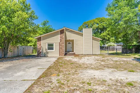 3026 Akron Drive Hope Mills NC 28348