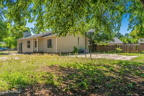 3026 Akron Drive Hope Mills NC 28348