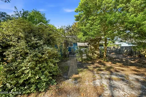 227 E 11th Street Southport NC 28461