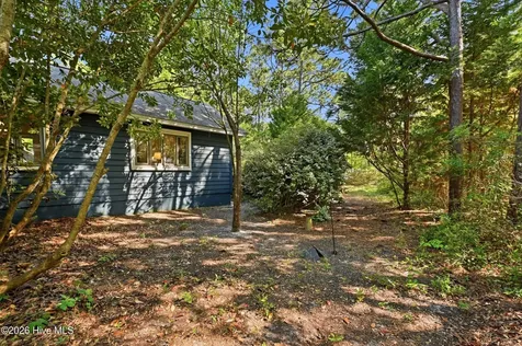 227 E 11th Street Southport NC 28461