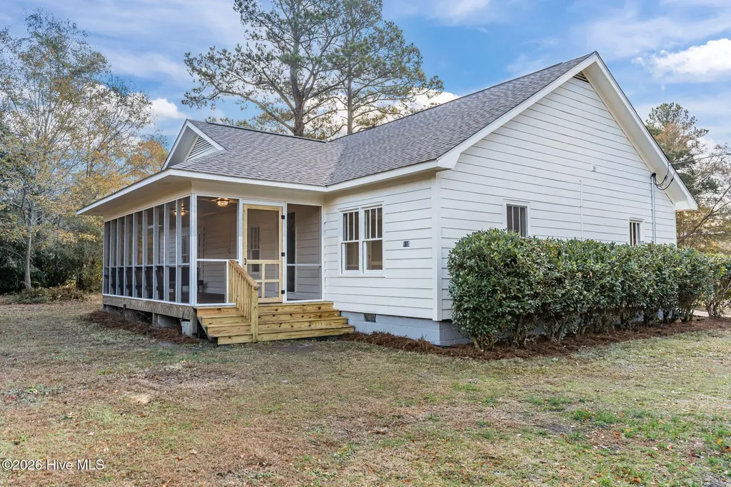 110 Carolina Avenue Leland NC 28451