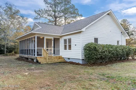 110 Carolina Avenue Leland NC 28451