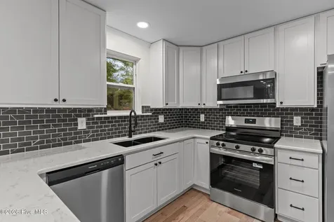 110 Carolina Avenue Leland NC 28451
