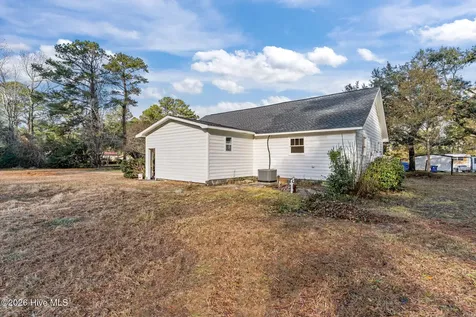 110 Carolina Avenue Leland NC 28451