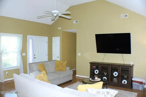457 Hampton Street Calabash NC 28467