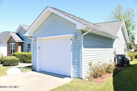 457 Hampton Street Calabash NC 28467