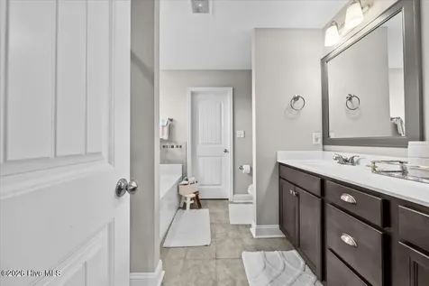 1024 Hydrangea Drive Aberdeen NC 28315