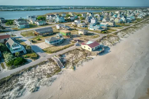 7203 10th Avenue North Topsail Beach NC 28460