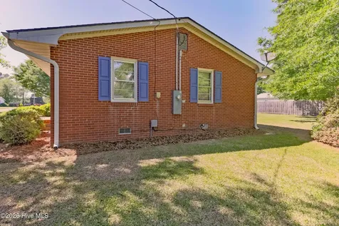 610 W Church Street Beulaville NC 28518