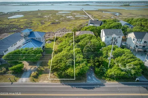 1131 S Topsail Drive Surf City NC 28445