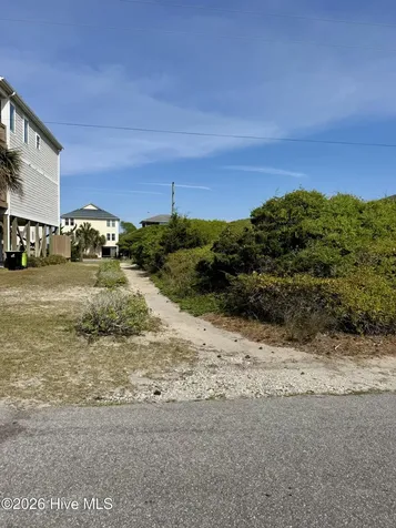1131 S Topsail Drive Surf City NC 28445