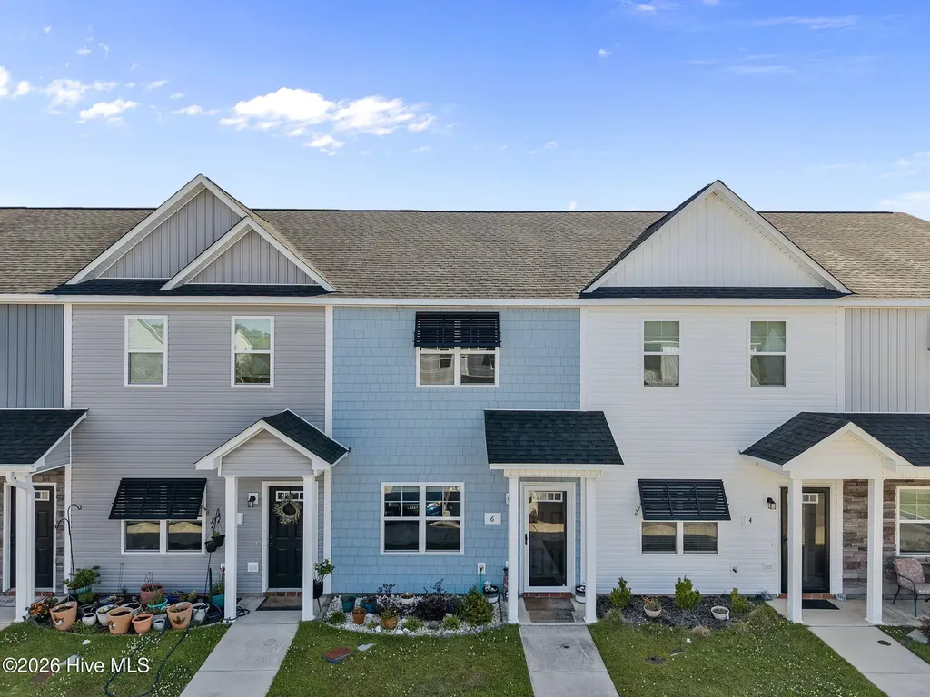 6 Outrigger Drive Swansboro NC 28584