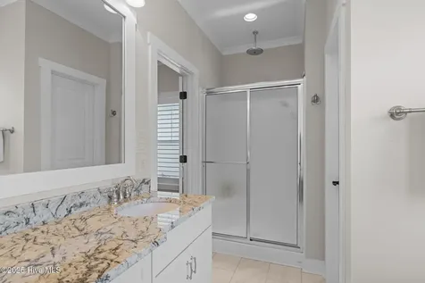 1315 Barnacle Lane Morehead City NC 28557