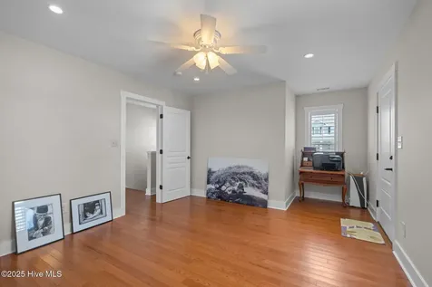 1315 Barnacle Lane Morehead City NC 28557