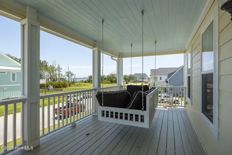 1315 Barnacle Lane Morehead City NC 28557
