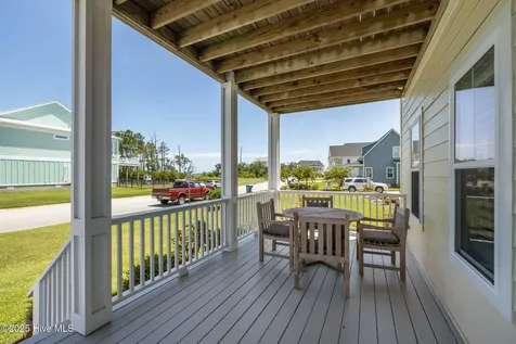 1315 Barnacle Lane Morehead City NC 28557