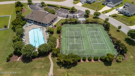 1315 Barnacle Lane Morehead City NC 28557