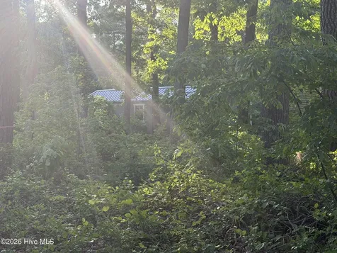 012-F Holiday Island Hertford NC 27944
