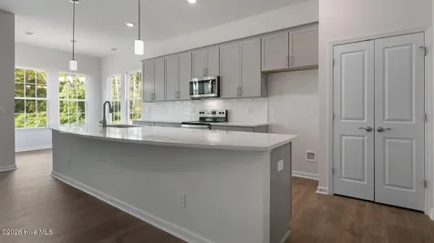 800 Fernwind Circle Aberdeen NC 28315