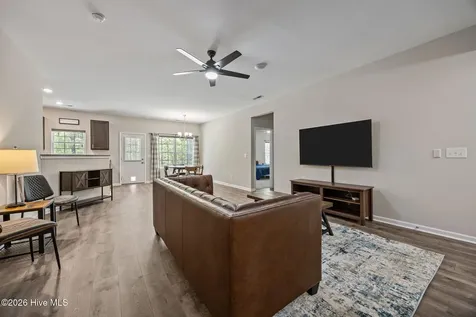 917 Cardinal Place Vass NC 28394