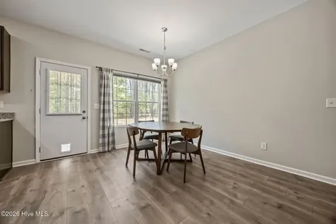 917 Cardinal Place Vass NC 28394