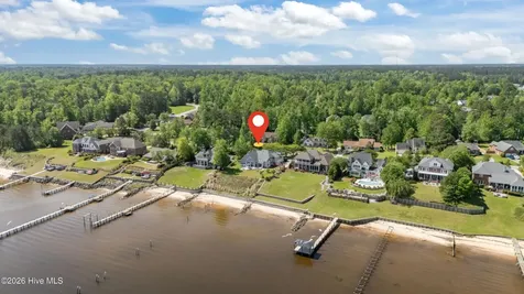 228 Drake Landing New Bern NC 28560