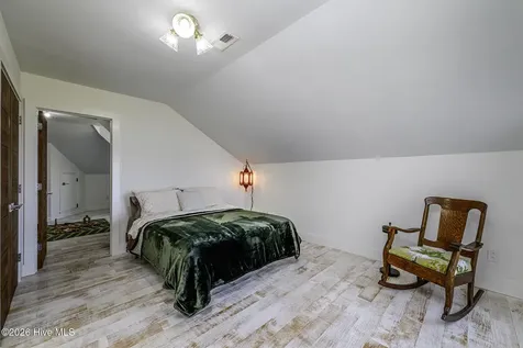 228 Drake Landing New Bern NC 28560