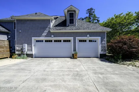 228 Drake Landing New Bern NC 28560