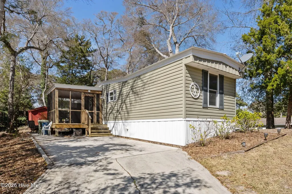 315 Miller Street Emerald Isle NC 28594