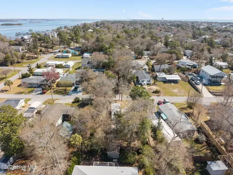 315 Miller Street Emerald Isle NC 28594