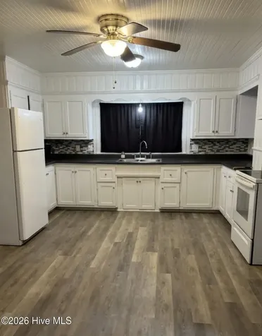 51 Oak Street Brunswick NC 28424