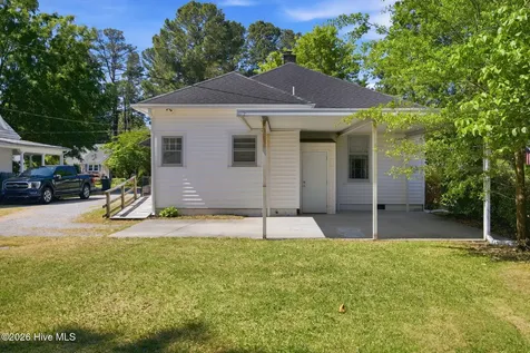 4162 E Church Street Farmville NC 27828