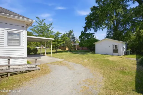 4162 E Church Street Farmville NC 27828