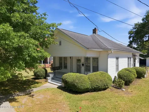 4162 E Church Street Farmville NC 27828
