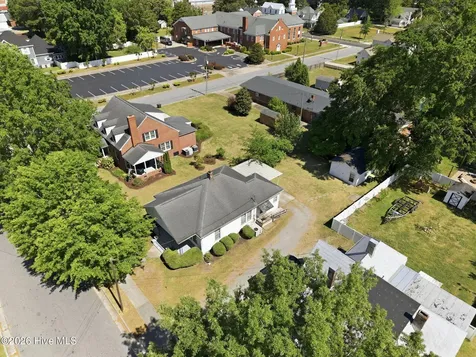 4162 E Church Street Farmville NC 27828