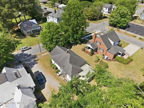 4162 E Church Street Farmville NC 27828