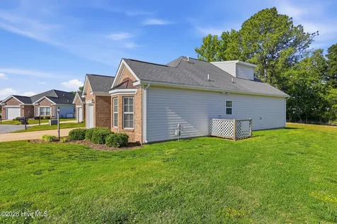 113 Brant Court Elizabeth City NC 27909