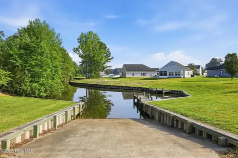 113 Brant Court Elizabeth City NC 27909