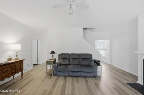 113 Brant Court Elizabeth City NC 27909