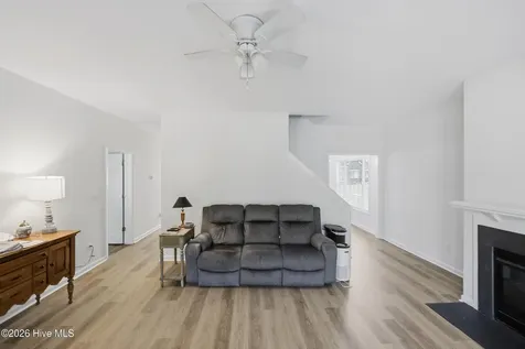113 Brant Court Elizabeth City NC 27909