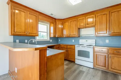 702 Muddy Creek Road Hertford NC 27944
